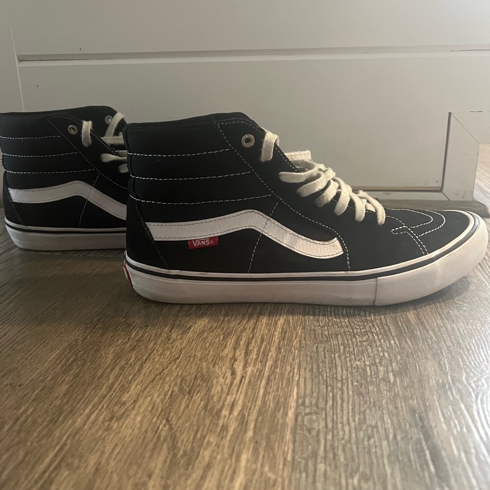 Size 12 Mens Classic Black hightop Vans